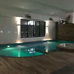 Ms Pro De Lux Class * קולובז'ג